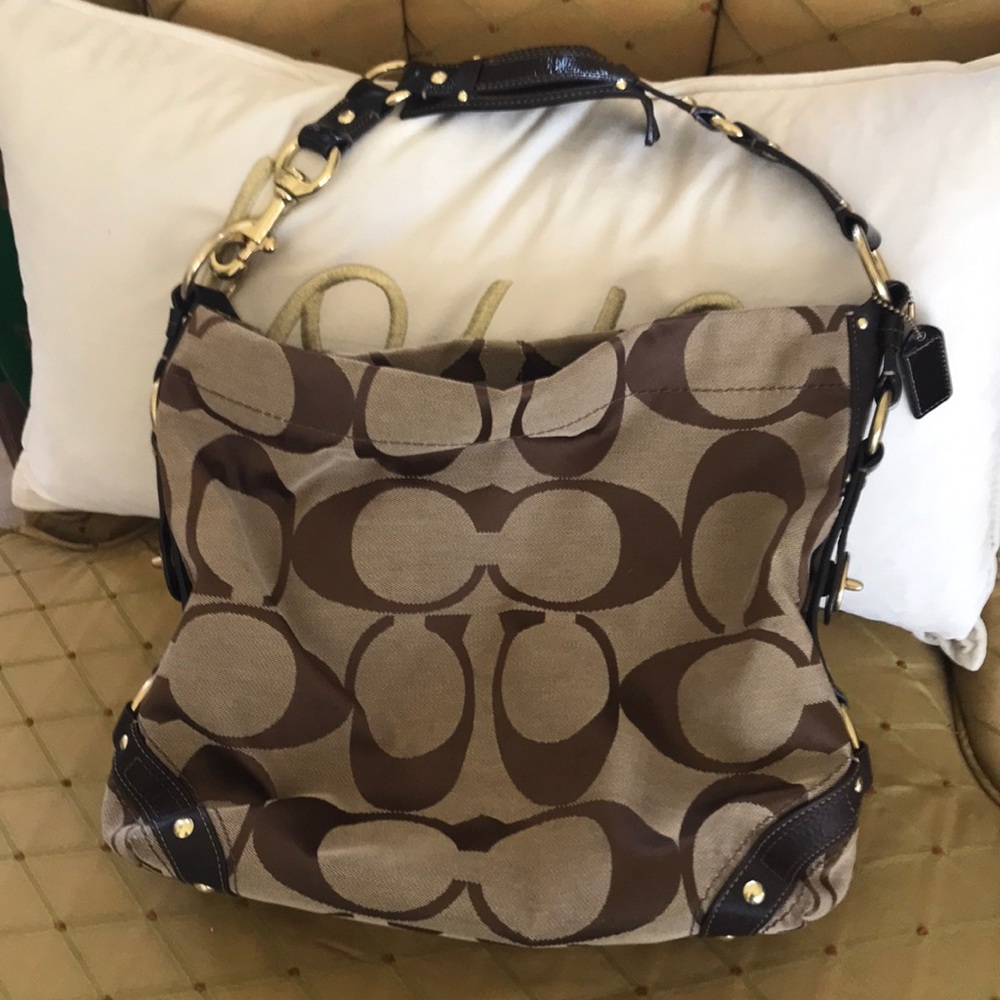 Coach handbag